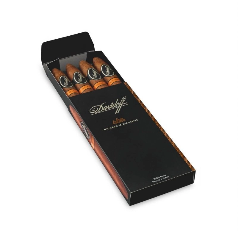 Davidoff Nicaragua Diadema Cello 4s 0